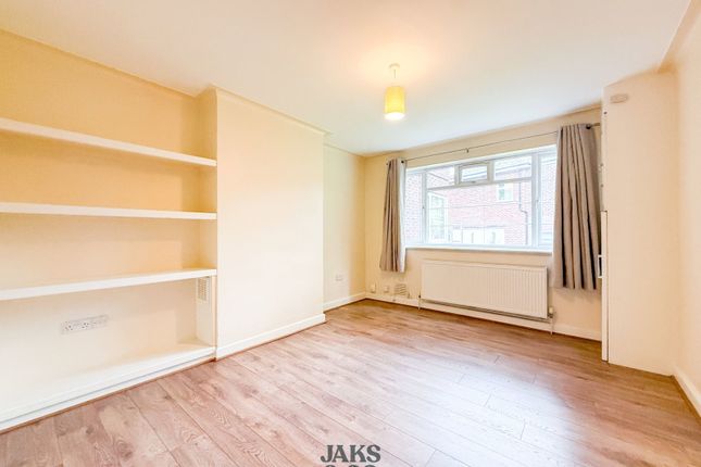 Didsbury Court,Flat 2, Wilmslow Road, Manchester photo 4