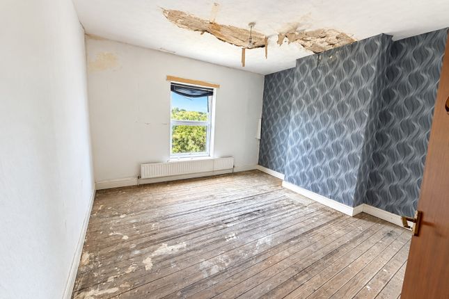 8, Emily Street, Pontefract photo 5