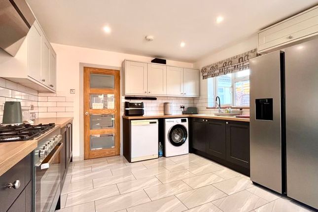 Greystone, Furnham Road, Chard photo 4