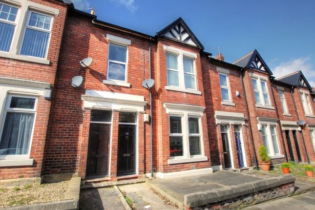 Flat to rent in Sandringham Road, Gosforth, Newcastle Upon Tyne