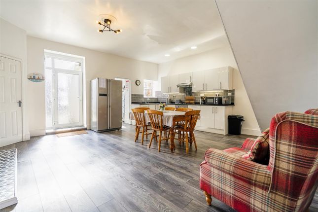 40, Gibson Street, Newbiggin-By-The-Sea photo 4