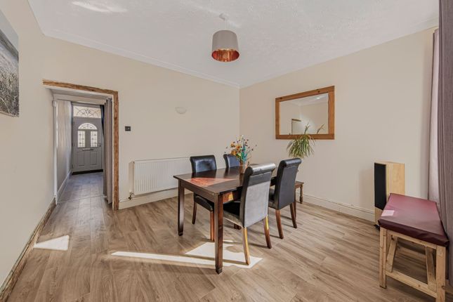 27 Carron Street, Stoke-On-Trent photo 4