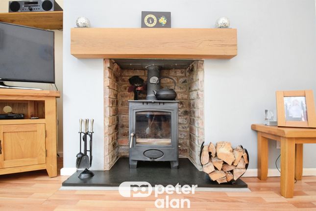 106, Roger Street, Swansea photo 4