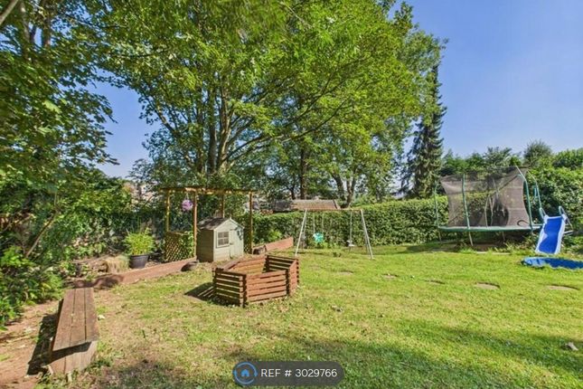 Palmer Crescent, Carlton, Nottingham photo 5
