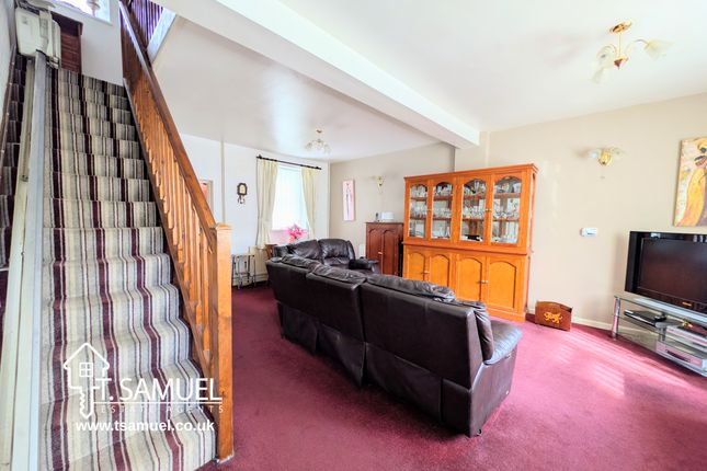 42 Thomas Street, Mountain Ash photo 3
