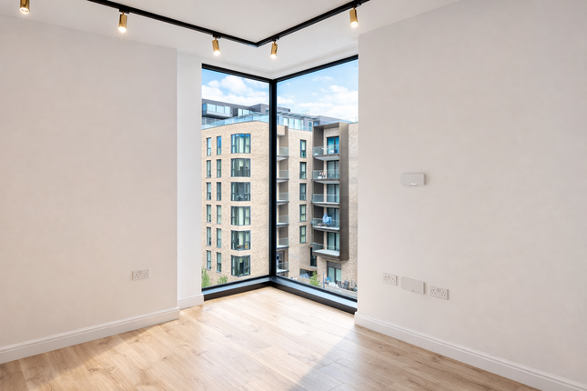 Apartment 414, Vermont House, London photo 4