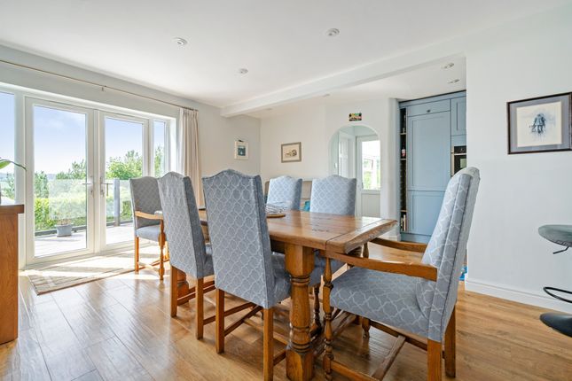 12 Otter Close, Sidmouth photo 3