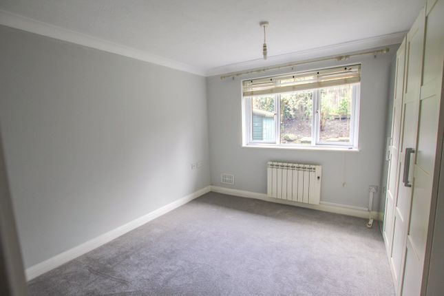 18 Abbey Court, St Martins Way, Battle photo 4