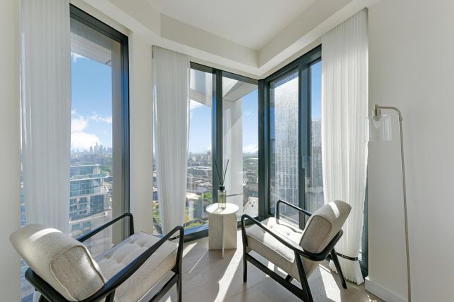Apartment 1501 River Park Tower 1, Nine Elms Lane, London photo 3