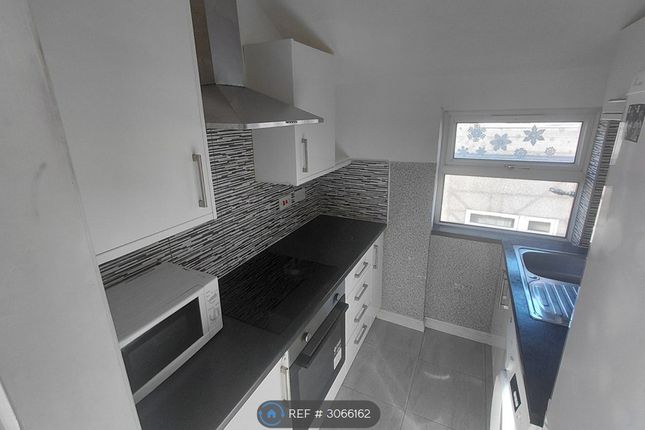 Curtis Avenue, Glasgow photo 3