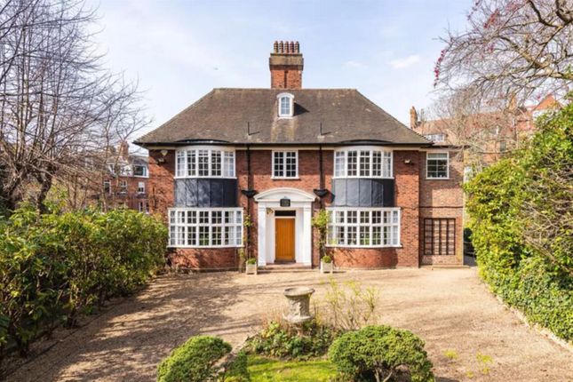 Thumbnail Detached house for sale in Netherhall Gardens, London