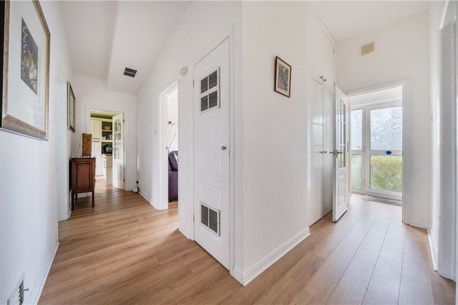 16, Richmond Lane, Hampshire photo 4