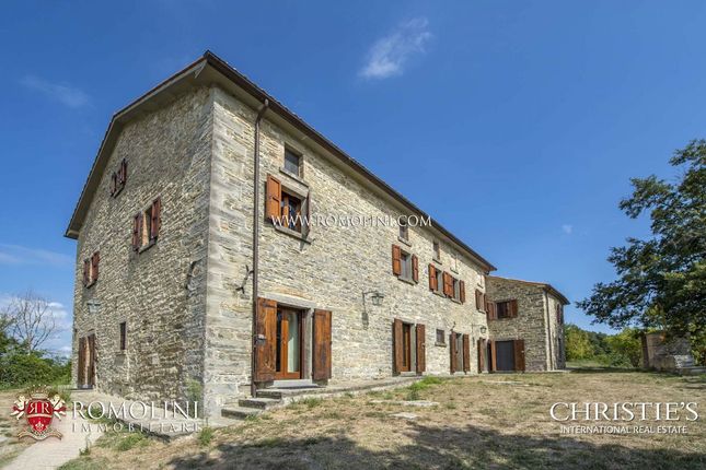 Farmhouse for sale in Città di Castello, Umbria, Italy