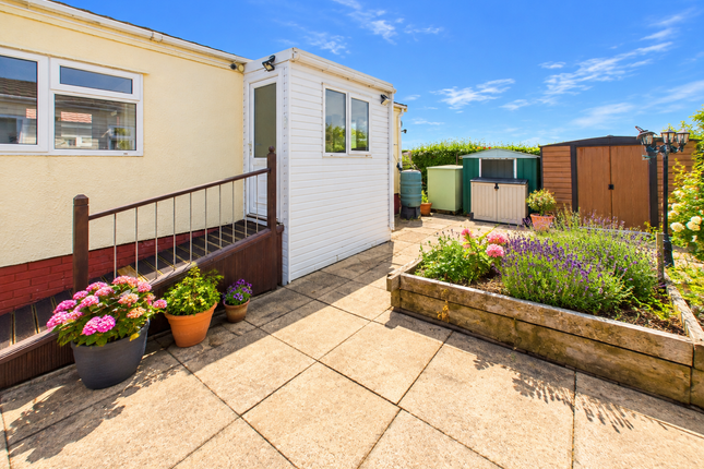 3, Sea View Residential Park, Bank Lane, Preston photo 2