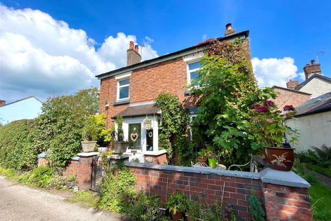 Thumbnail Cottage for sale in The Gardens, Sandbach
