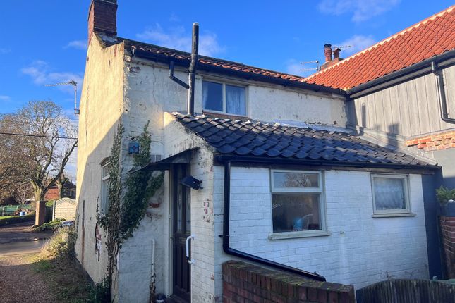 End terrace house for sale in Aylsham Road, Tuttington, Norwich