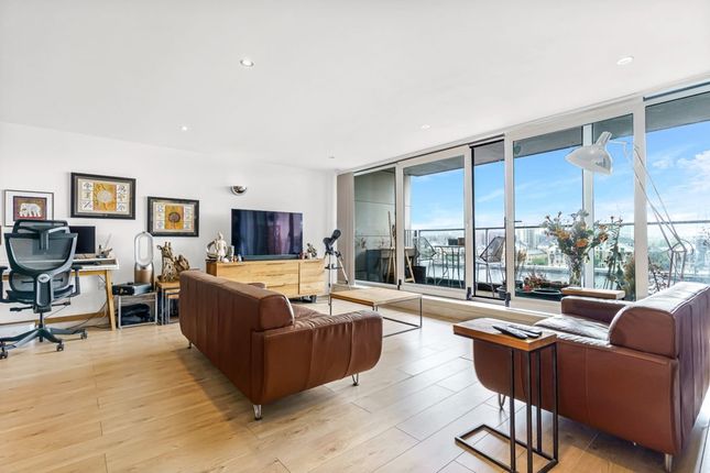 Flat for sale in Capital East, London