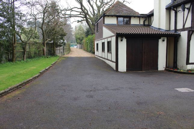 Property history - 229 Castlecroft Road, Finchfield, Wolverhampton WV3