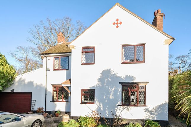 19, Heathfield, Chislehurst photo 2