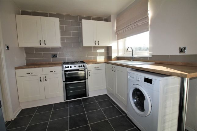 Sutton Close, Houghton-Le-Spring photo 5