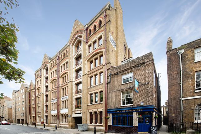 Flat for sale in Olivers Wharf, 64 Wapping High Street, London