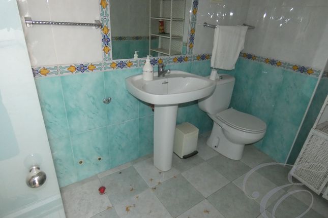 Town house for sale in Dúrcal, Granada, Andalusia, Spain
