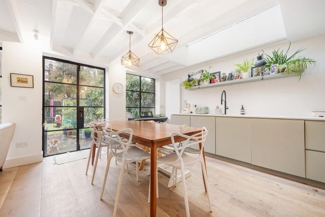 Hayter Road, London photo 4