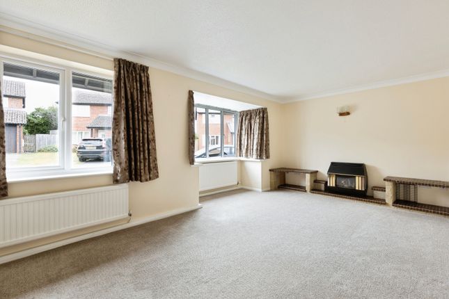 12, Pipers Grove, Gloucester photo 4