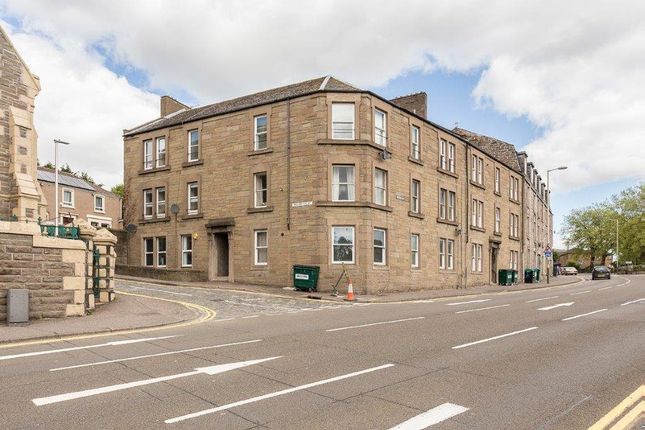 Flat to rent in Wellington Street, Dundee