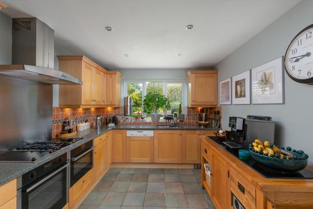 8, Miller Walk, Bath photo 4