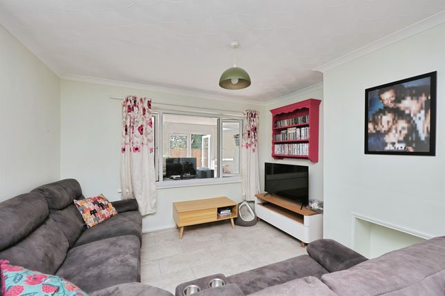 9, Bulstrode Avenue, DEREHAM photo 4