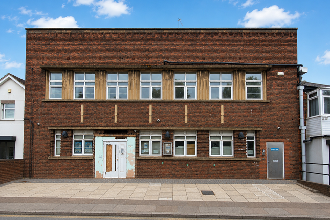 8-bed flat on 499 Saffron Lane, Leicester, £625,000