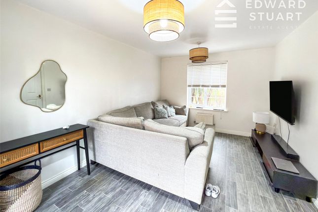 23, The Squires, Cambridgeshire photo 4