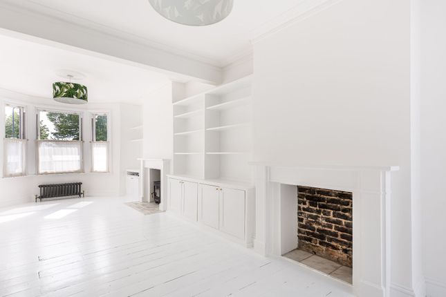 44 Purves Road, London photo 2