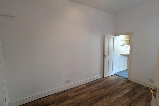 Monmouth Road, Northend photo 5