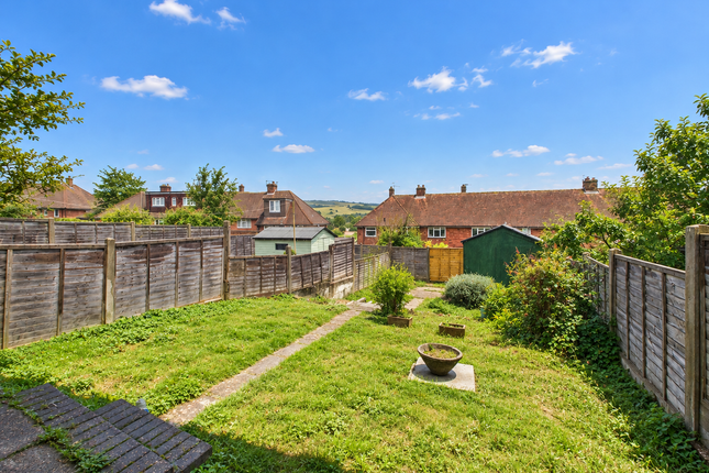 29, Fernhurst Crescent, Brighton photo 2