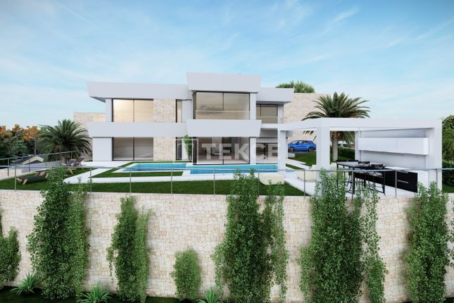 Thumbnail Detached house for sale in Moraira, Teulada, Alicante, Spain
