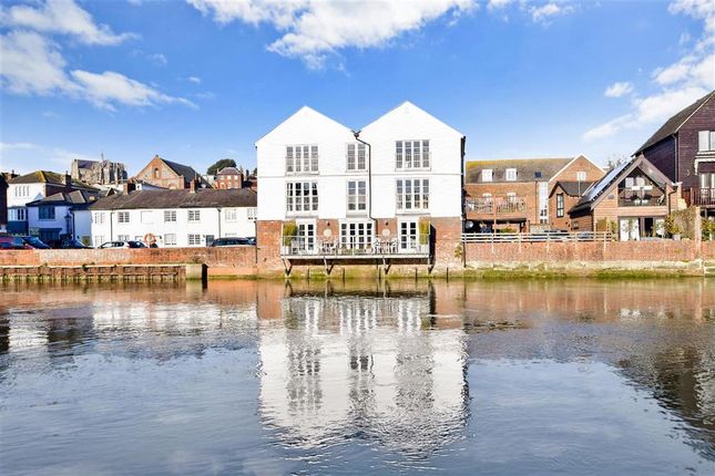 Flat for sale in River Road, Arundel, West Sussex