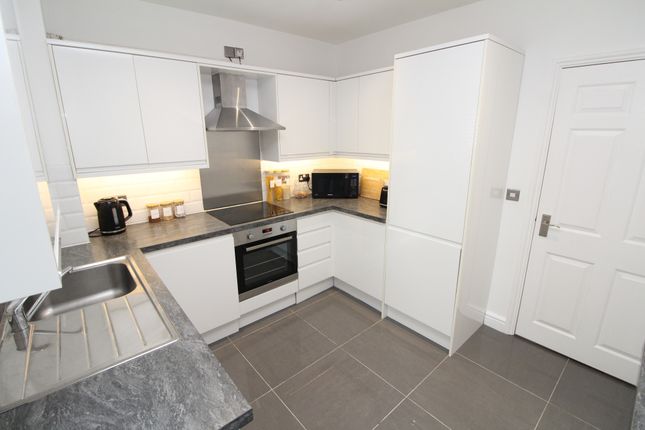 22, College Place, Greenhithe photo 2
