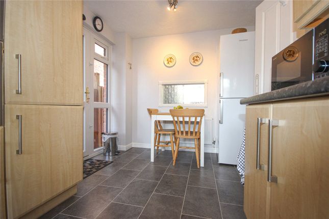 9, Foxglove Road, Seaton photo 3