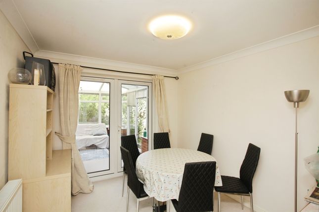 18, Aqua Place, Rugby photo 4