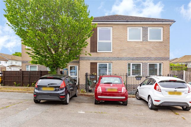 Thumbnail Flat for sale in Roding Apartments, Redgrave Road, Basildon, Essex