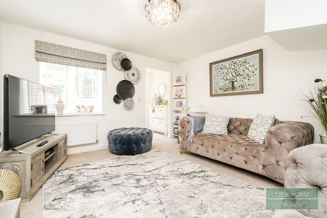 9, Garden Village Avenue, Leeds photo 4