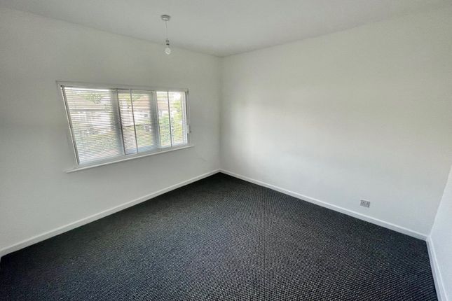 11a, Haigh Wood Road, West Yorkshire photo 4