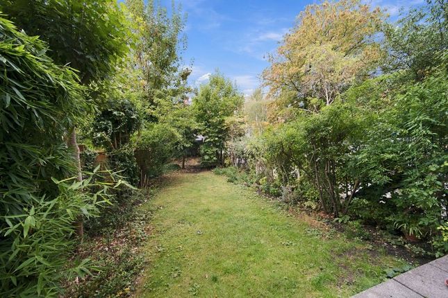 32A, Goldhurst Terrace, London photo 4