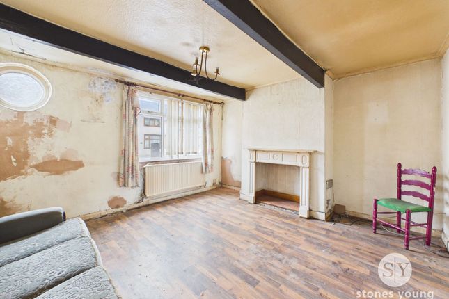 177 Redlam, Blackburn photo 2