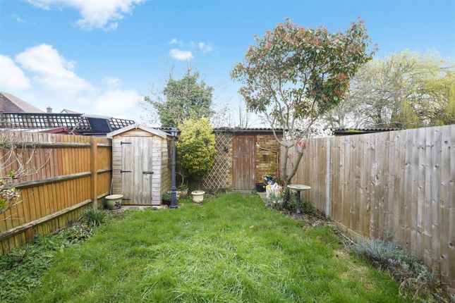 Terraced house for sale in Homefield Road, Sudbury, Wembley