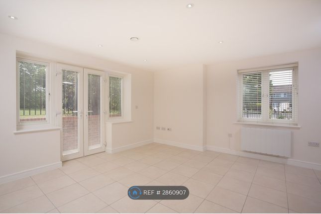 Flat, Glade View Little Marlow Road, Marlow photo 5