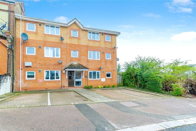 Thumbnail Flat for sale in Thursley House, Station Approach West, Redhill, Surrey