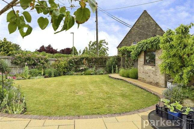 2, Brize Norton Road, Witney photo 3